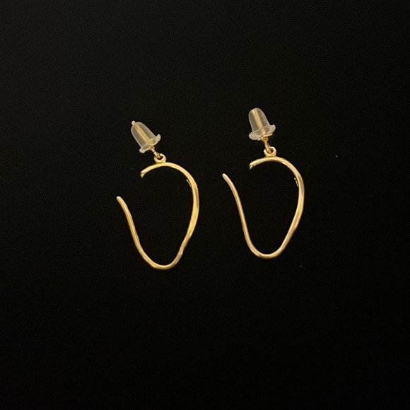 925 Sterling Silver Gold Tone Open Oval Hoop Earrings - Picture 4 of 5